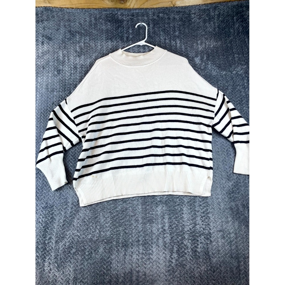 Zesica Sweater Womens Small White Black Viscose Horizontal Stripes Drop Shoulder